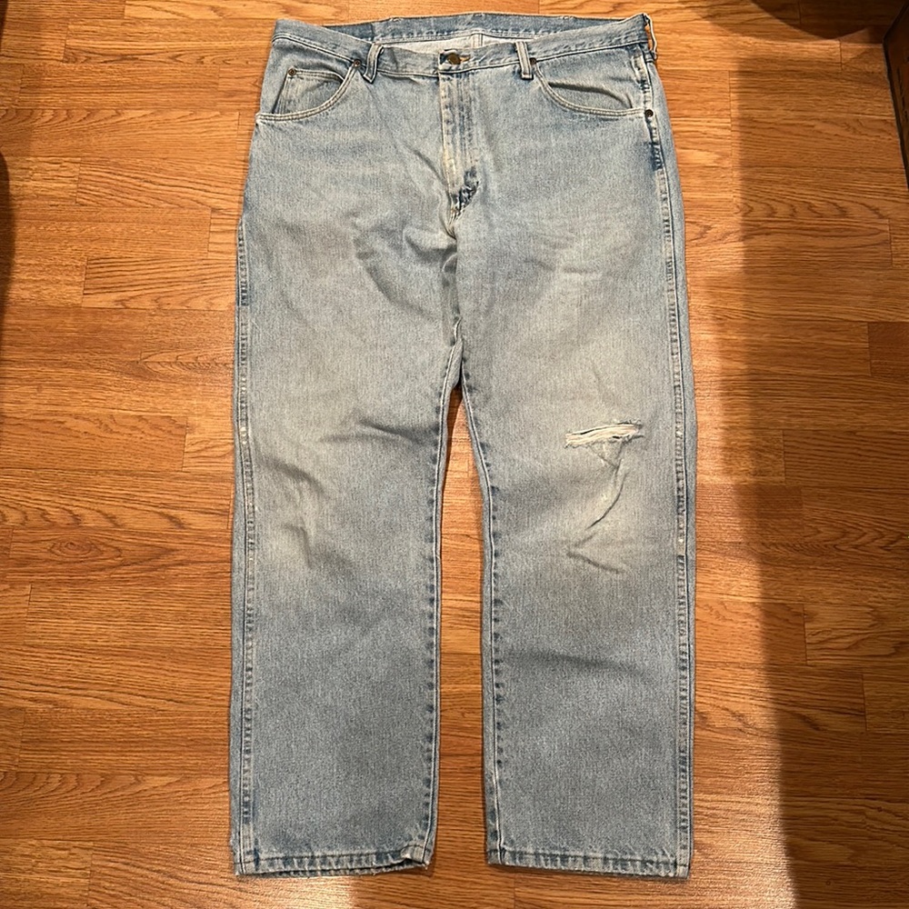 Men’s Wrangler Jeans - Light Wash - 38x30